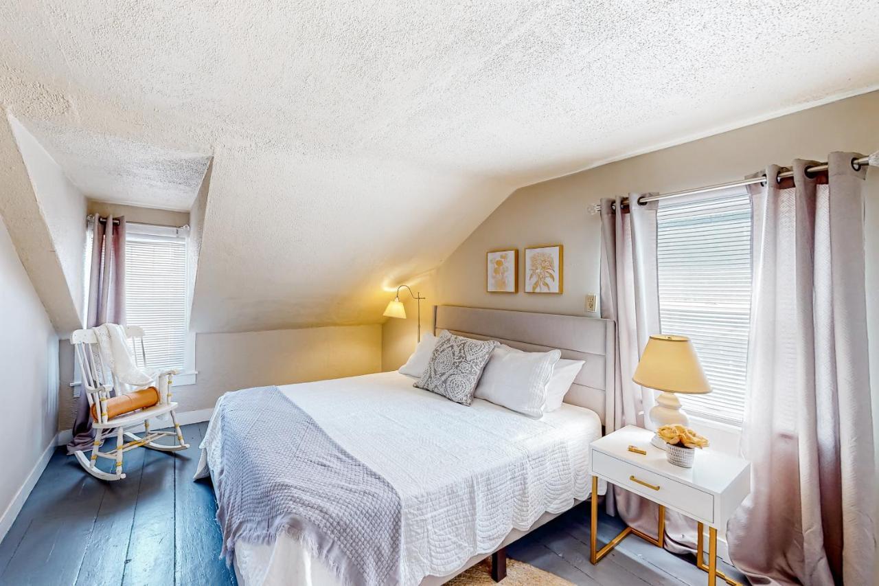 Вилла Maplewood Manor - Unit 2 Колчестер Экстерьер фото