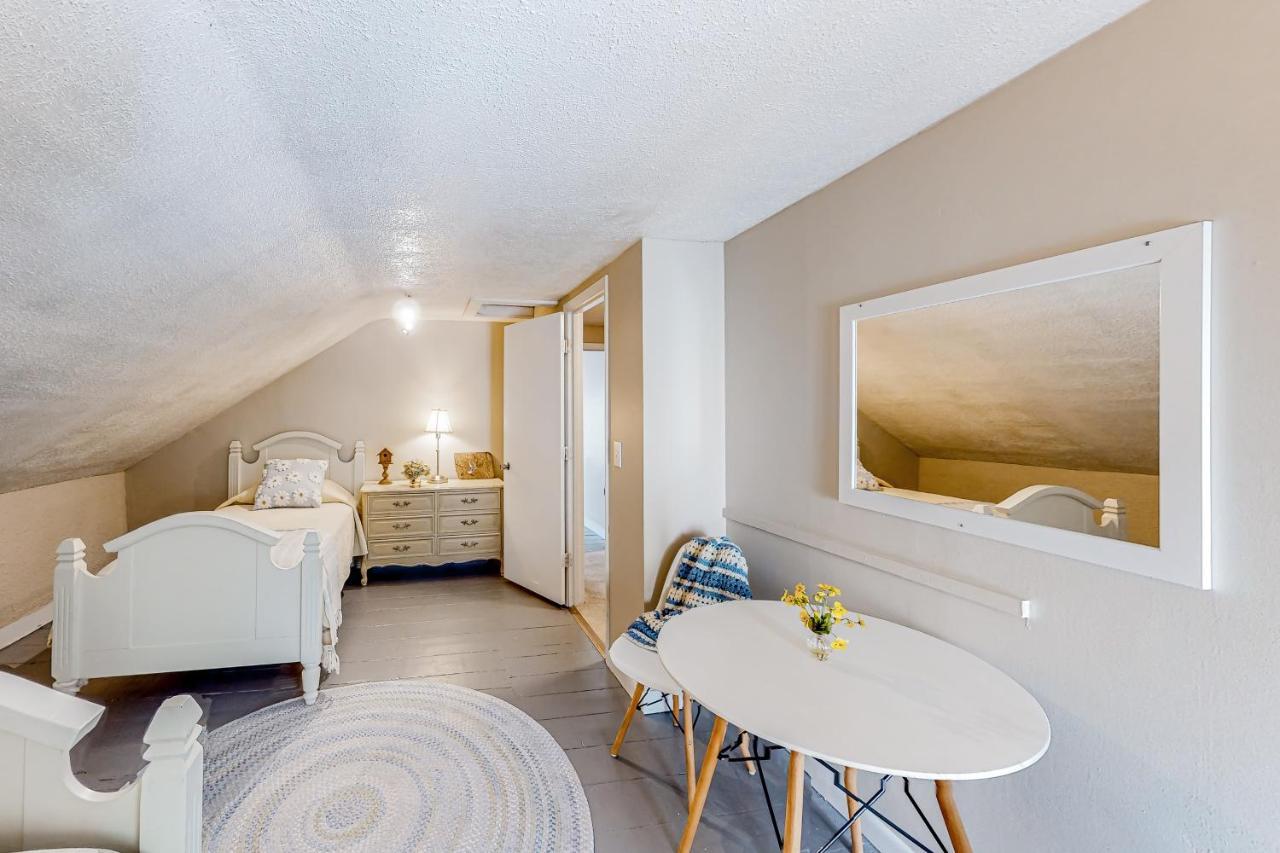 Вилла Maplewood Manor - Unit 2 Колчестер Экстерьер фото