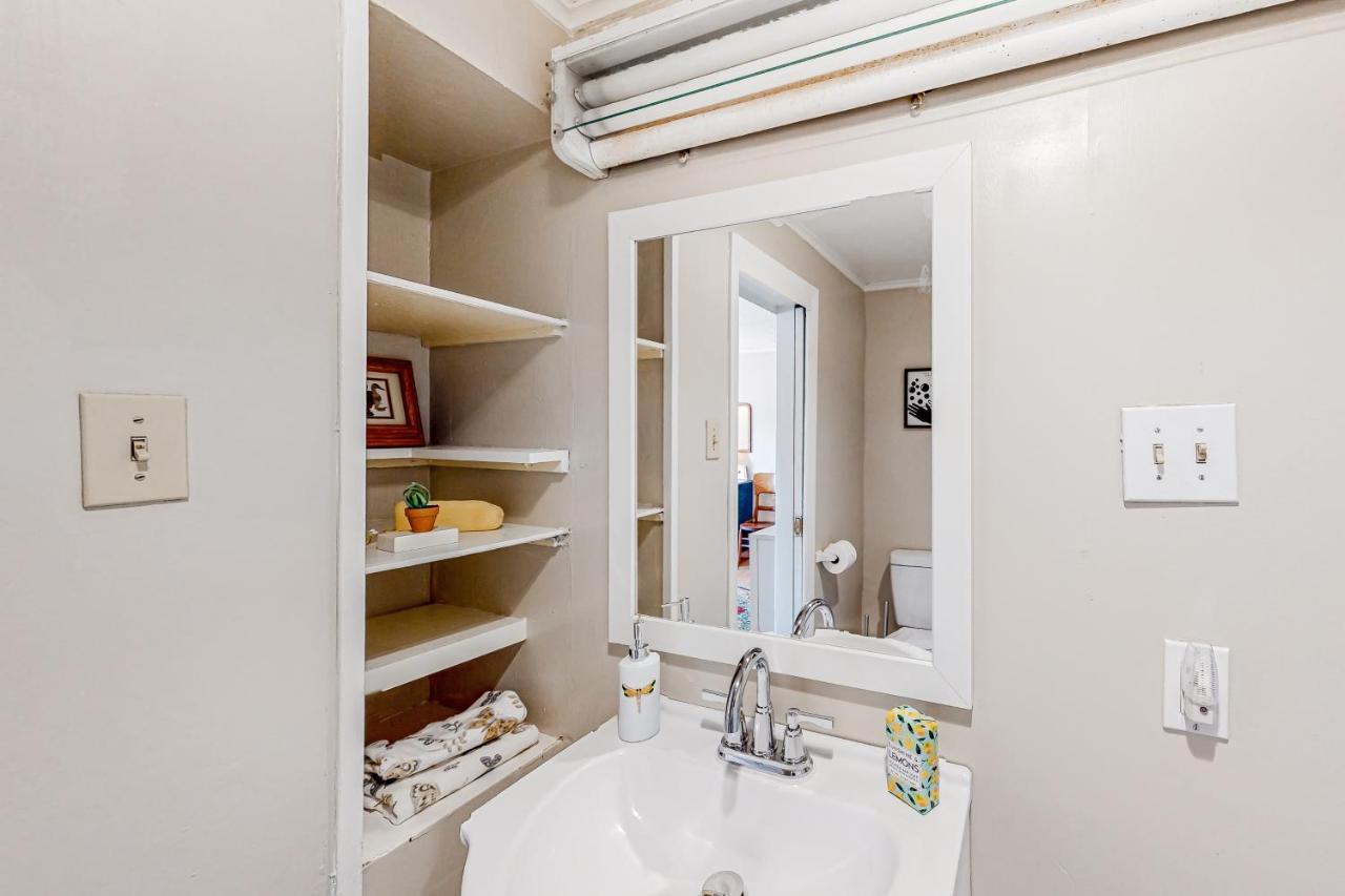 Вилла Maplewood Manor - Unit 2 Колчестер Экстерьер фото
